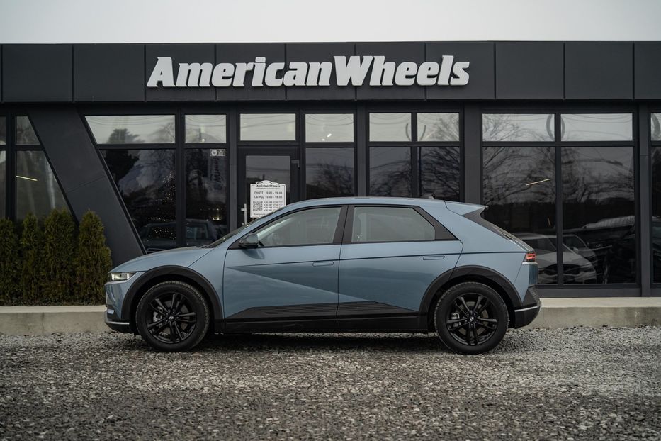 Продам Hyundai Ioniq 5 Standard Range 2024 года в Черновцах