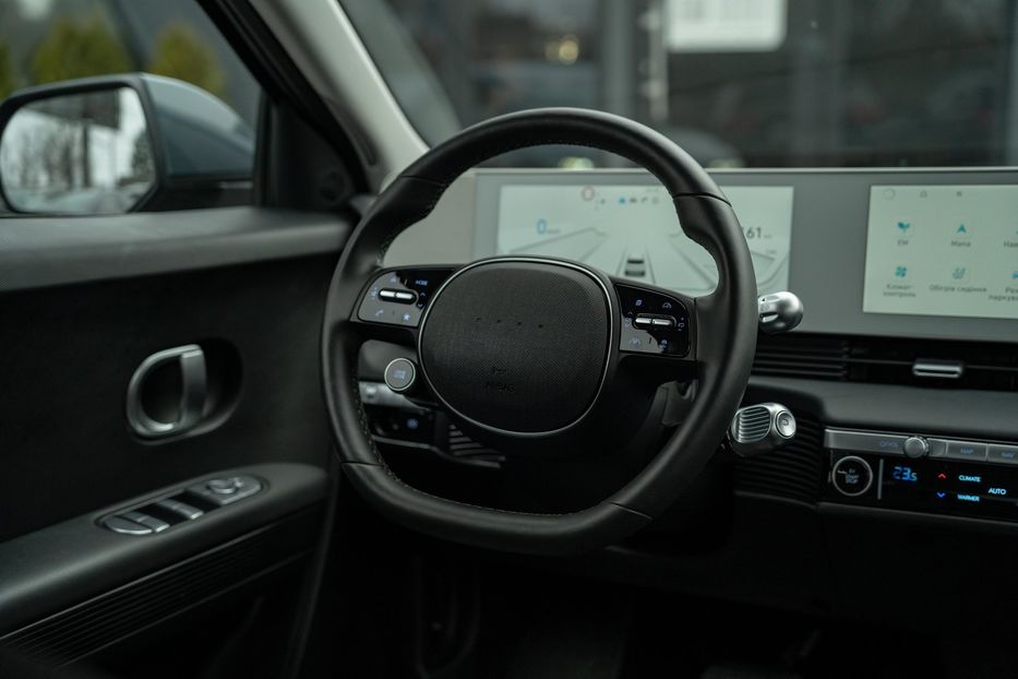 Продам Hyundai Ioniq 5 Standard Range 2024 года в Черновцах
