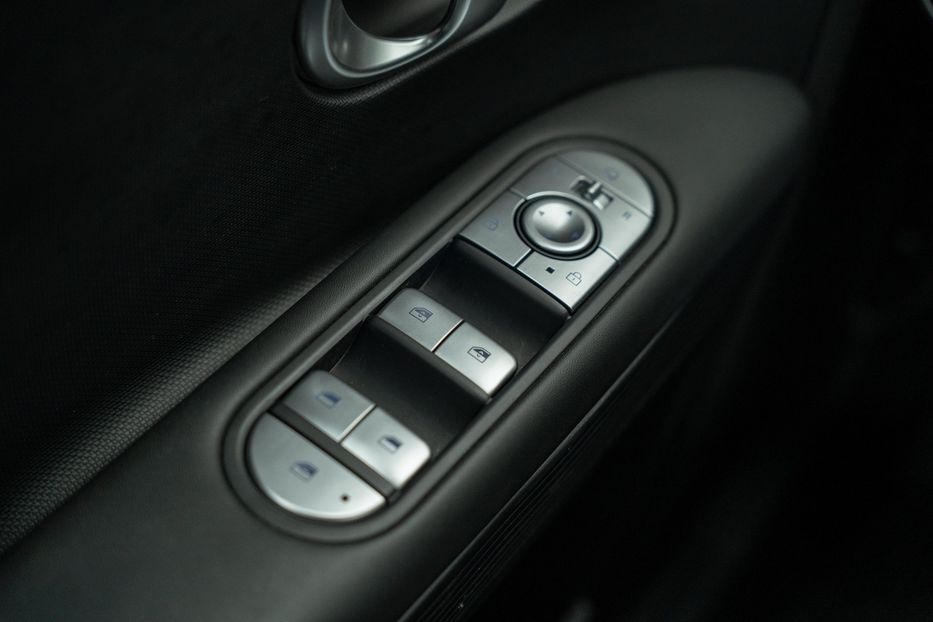 Продам Hyundai Ioniq 5 Standard Range 2024 года в Черновцах