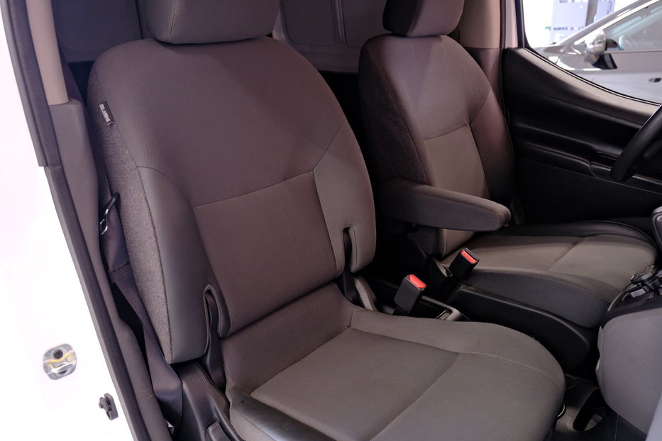 Продам Nissan NV груз. 200 2020 года в Одессе