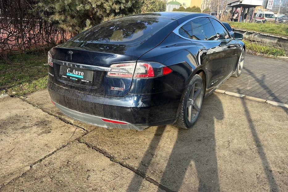Продам Tesla Model S 2015 года в Черновцах