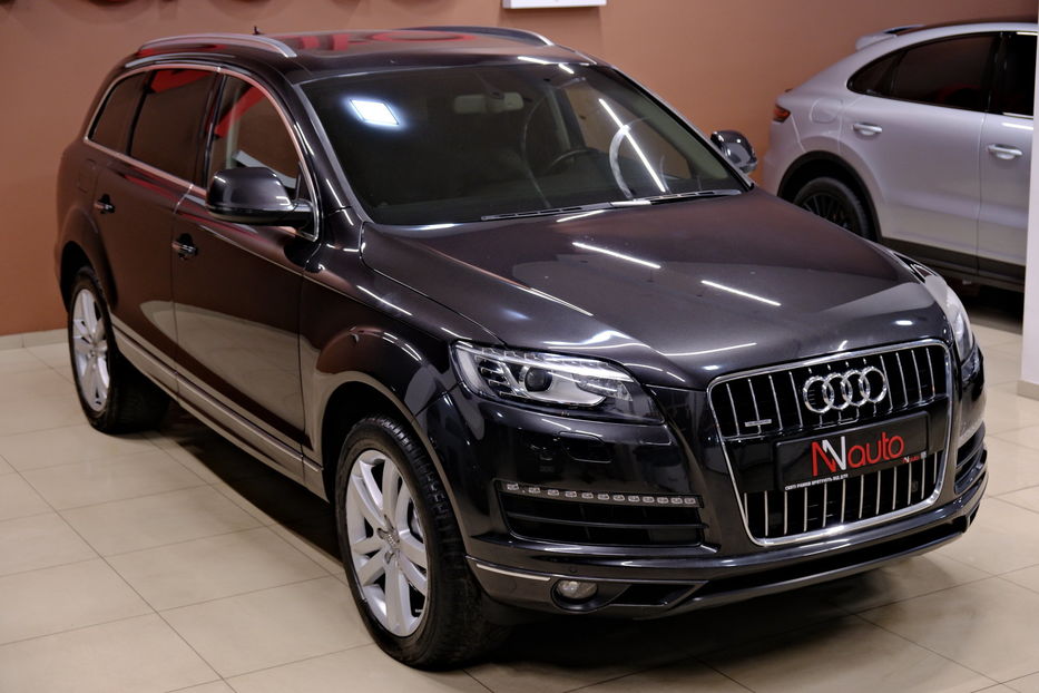 Продам Audi Q7 2013 года в Одессе
