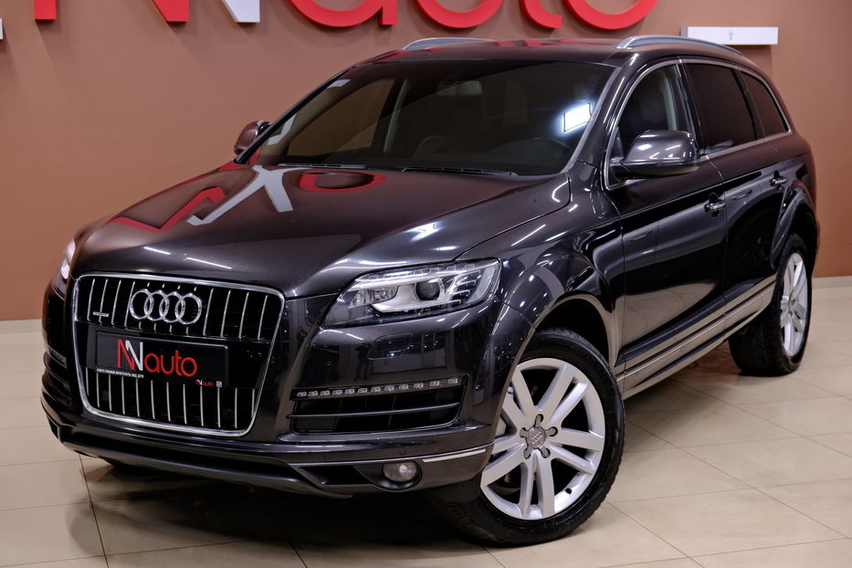 Продам Audi Q7 2013 года в Одессе