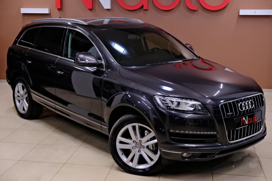 Продам Audi Q7 2013 года в Одессе