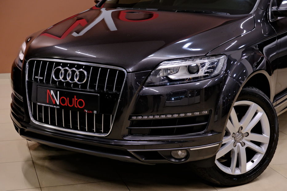 Продам Audi Q7 2013 года в Одессе