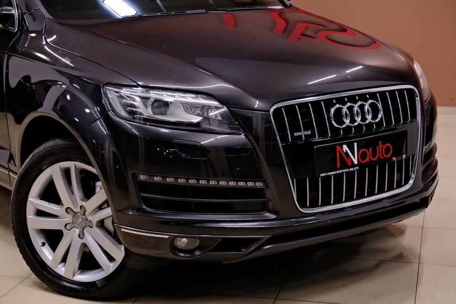 Продам Audi Q7 2013 года в Одессе