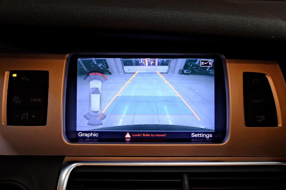 Продам Audi Q7 2013 года в Одессе