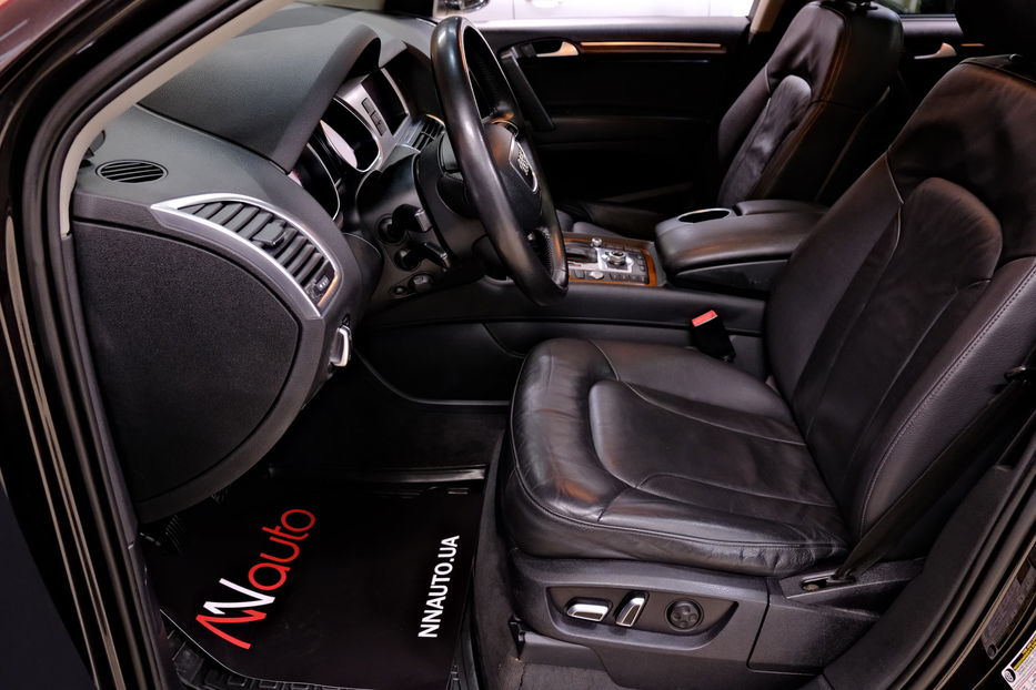 Продам Audi Q7 2013 года в Одессе