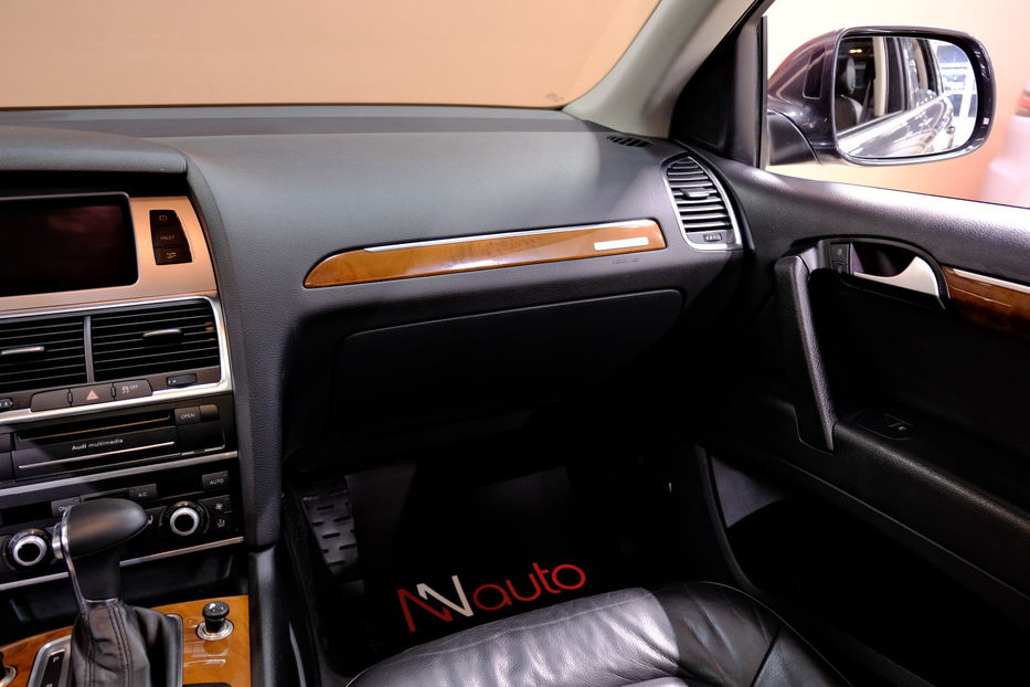 Продам Audi Q7 2013 года в Одессе