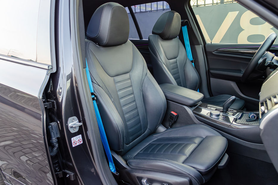 Продам BMW X3 M40i Xdrive 2018 года в Киеве