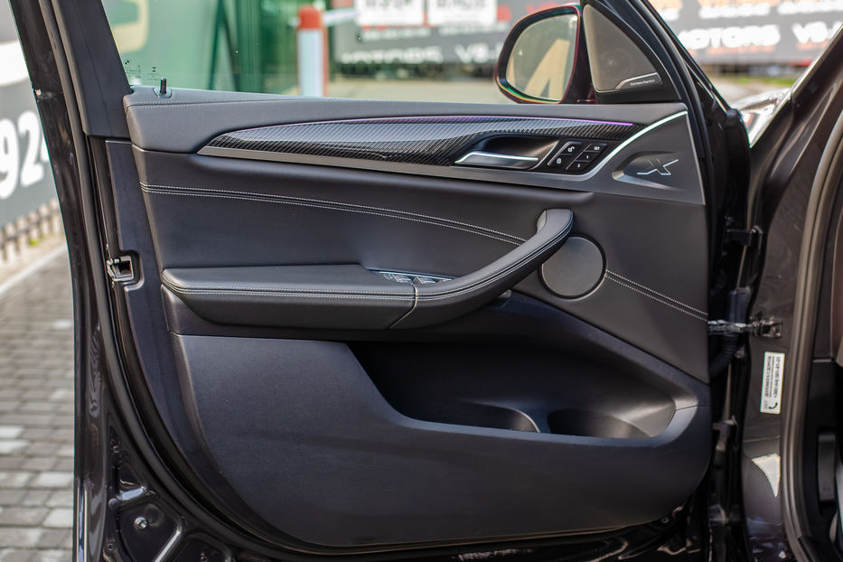 Продам BMW X3 M40i Xdrive 2018 года в Киеве