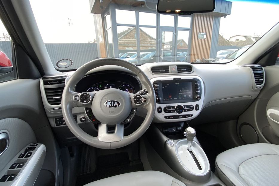 Продам Kia Soul 2015 года в Луцке