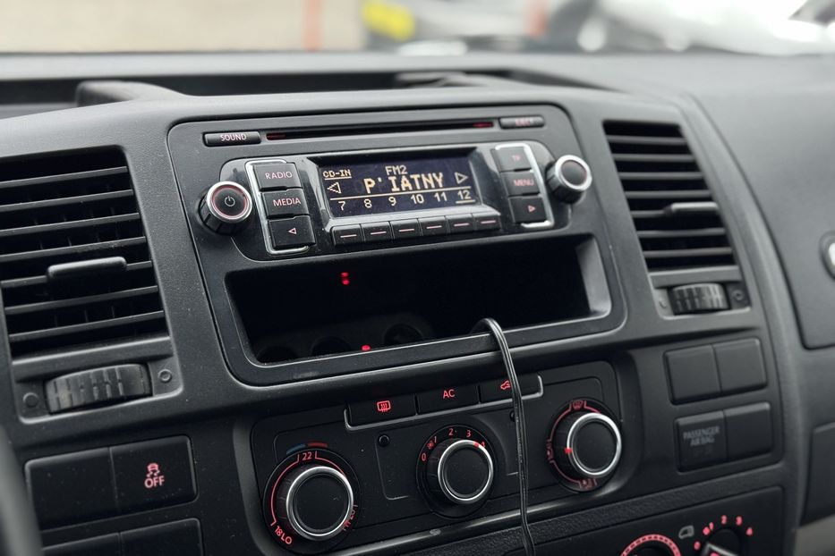 Продам Volkswagen T5 (Transporter) пасс. COMIS 2012 года в г. Умань, Черкасская область