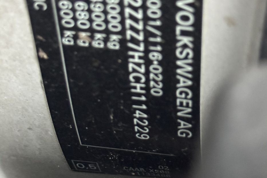 Продам Volkswagen T5 (Transporter) пасс. COMIS 2012 года в г. Умань, Черкасская область