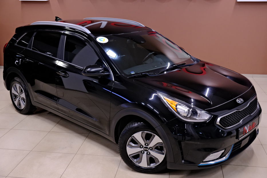 Продам Kia Niro Plug-in Hybrid 2018 года в Одессе