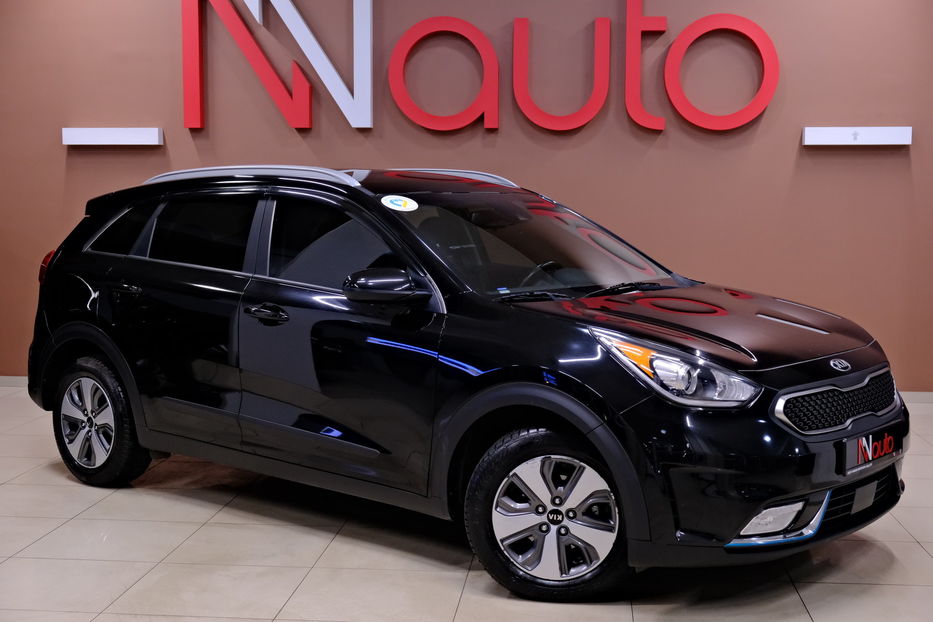 Продам Kia Niro Plug-in Hybrid 2018 года в Одессе
