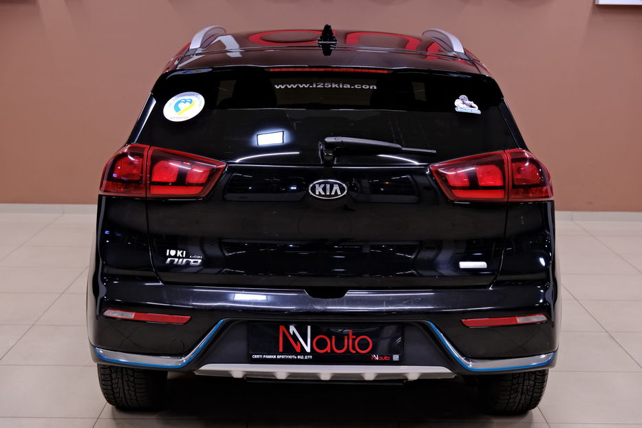Продам Kia Niro Plug-in Hybrid 2018 года в Одессе