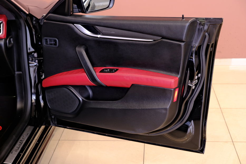 Продам Maserati Ghibli 2014 года в Одессе