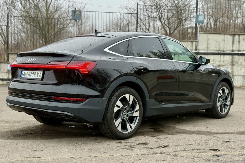 Продам Audi E-Tron Sportback 50 авто у Рівному 2022 года в Ровно