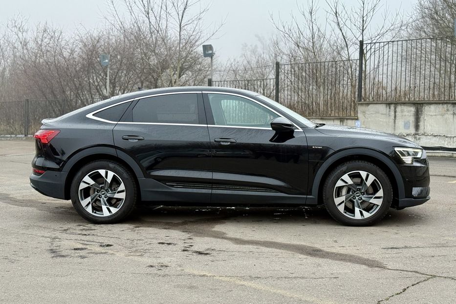 Продам Audi E-Tron Sportback 50 авто у Рівному 2022 года в Ровно