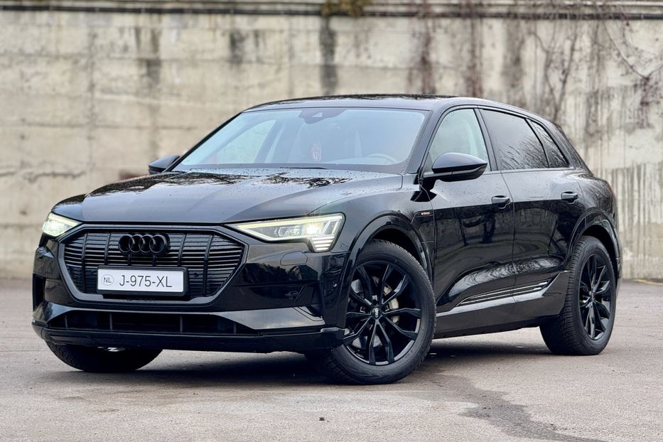 Продам Audi E-Tron 55 95kwt 21p 2021 года в Ровно