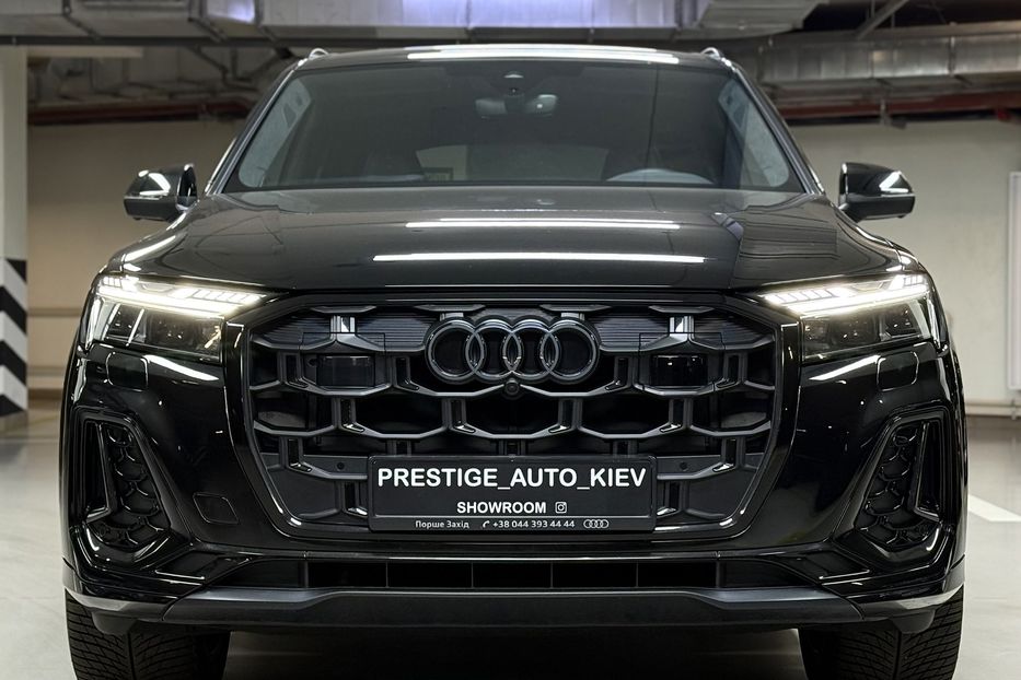 Продам Audi Q7 50 TDI S-Line 2024 года в Киеве