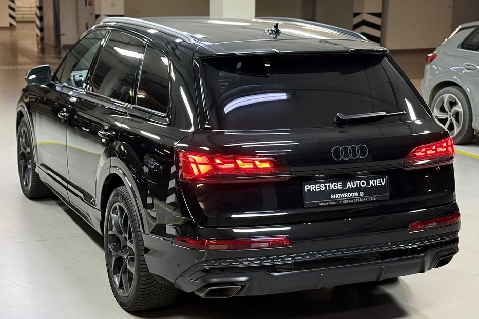 Продам Audi Q7 50 TDI S-Line 2024 года в Киеве