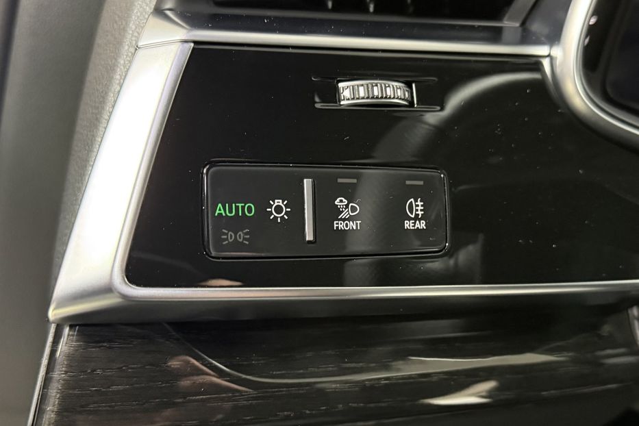 Продам Audi Q7 50 TDI S-Line 2024 года в Киеве