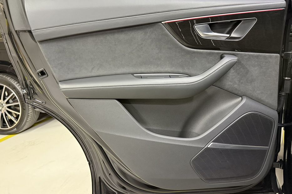 Продам Audi Q7 50 TDI S-Line 2024 года в Киеве