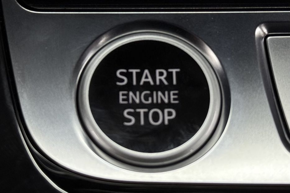 Продам Audi Q7 50 TDI S-Line 2024 года в Киеве