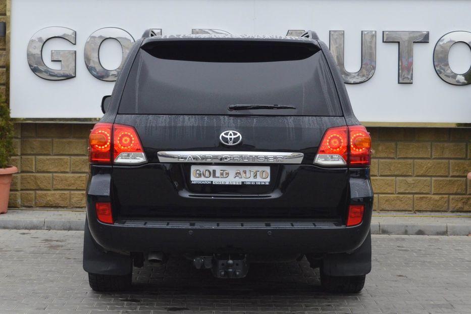 Продам Toyota Land Cruiser 200 2012 года в Одессе