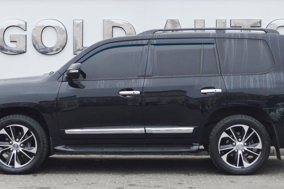 Продам Toyota Land Cruiser 200 2012 года в Одессе