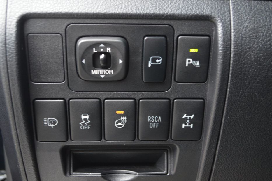 Продам Toyota Land Cruiser 200 2012 года в Одессе