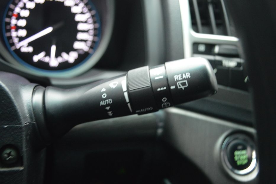 Продам Toyota Land Cruiser 200 2012 года в Одессе