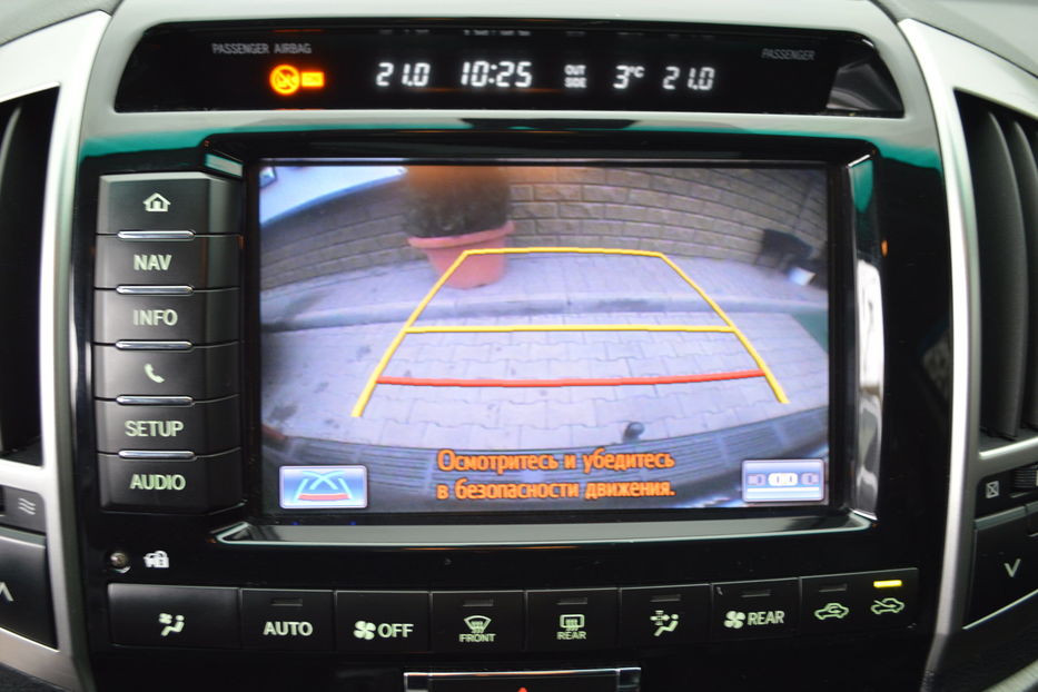 Продам Toyota Land Cruiser 200 2012 года в Одессе