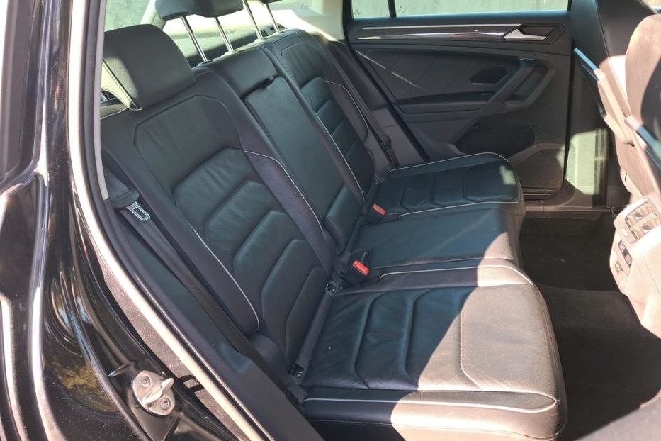 Продам Volkswagen Tiguan HL РІДНА ФАРБА v8527 2020 года в Луцке
