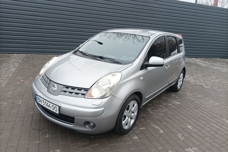 Продам Nissan Note офицал 2007 года в Одессе