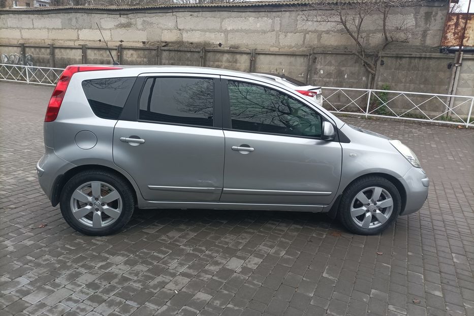 Продам Nissan Note офицал 2007 года в Одессе