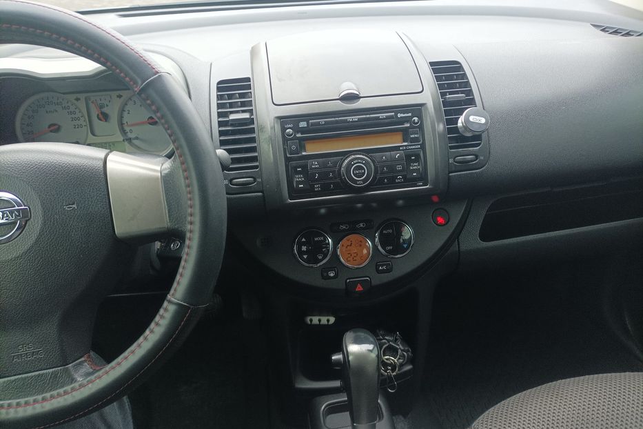 Продам Nissan Note офицал 2007 года в Одессе