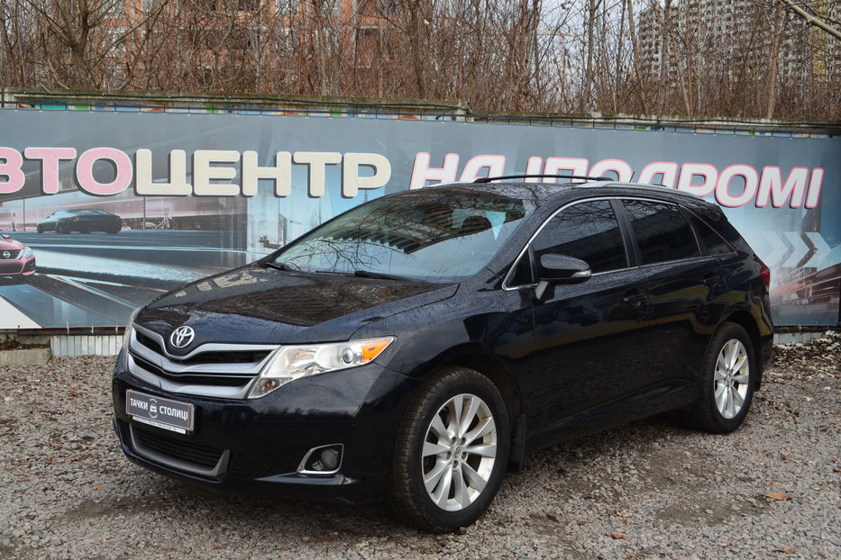 Продам Toyota Venza 2.7 ECT-i (182 к.с.) AWD • LE  2013 года в Киеве