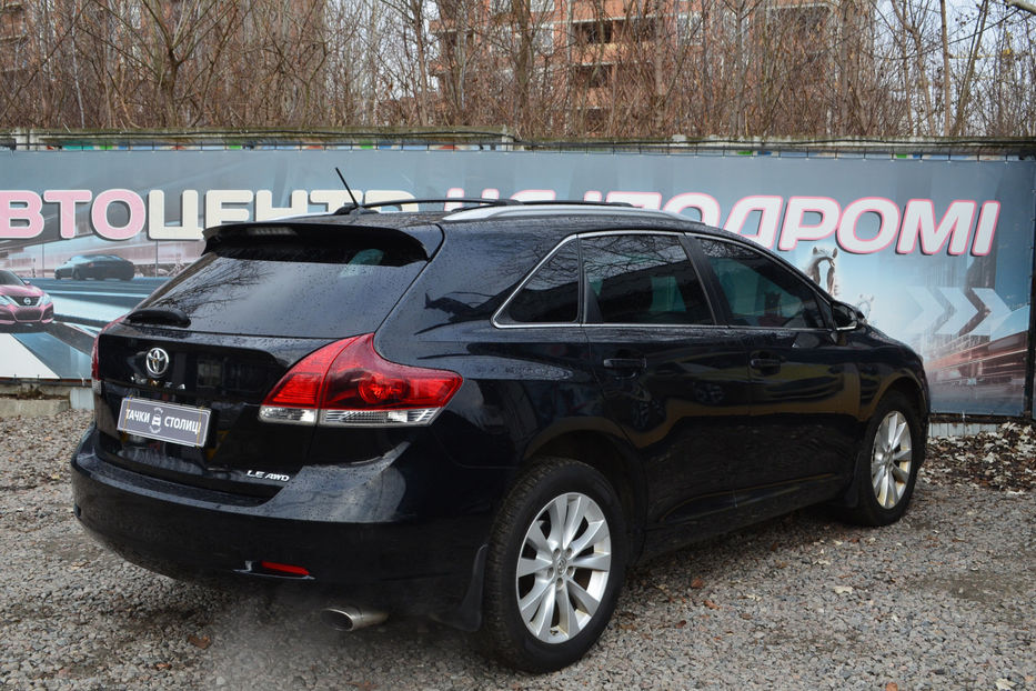 Продам Toyota Venza 2.7 ECT-i (182 к.с.) AWD • LE  2013 года в Киеве
