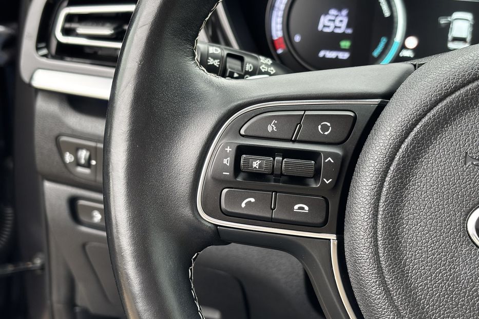 Продам Kia Niro 64квт авто у Львові 2020 года в Львове