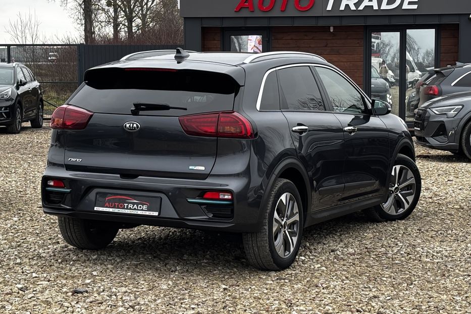 Продам Kia Niro 64квт авто у Львові 2020 года в Львове