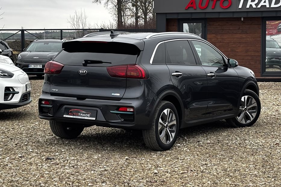 Продам Kia Niro 64квт авто у Львові 2020 года в Львове