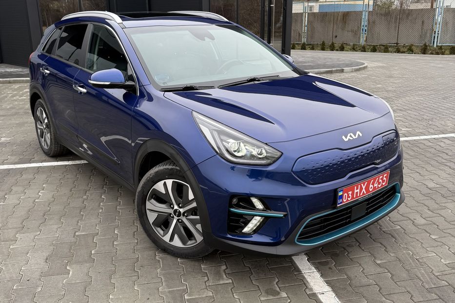 Продам Kia Niro EV 64 kWt  2022 года в Львове