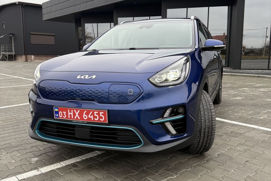 Продам Kia Niro EV 64 kWt  2022 года в Львове