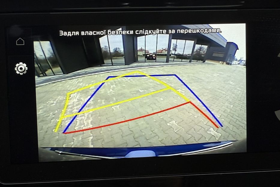 Продам Kia Niro EV 64 kWt  2022 года в Львове