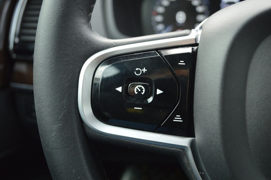 Продам Volvo XC90 2018 года в Одессе