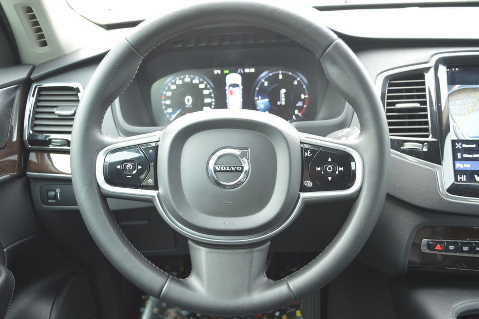 Продам Volvo XC90 2018 года в Одессе