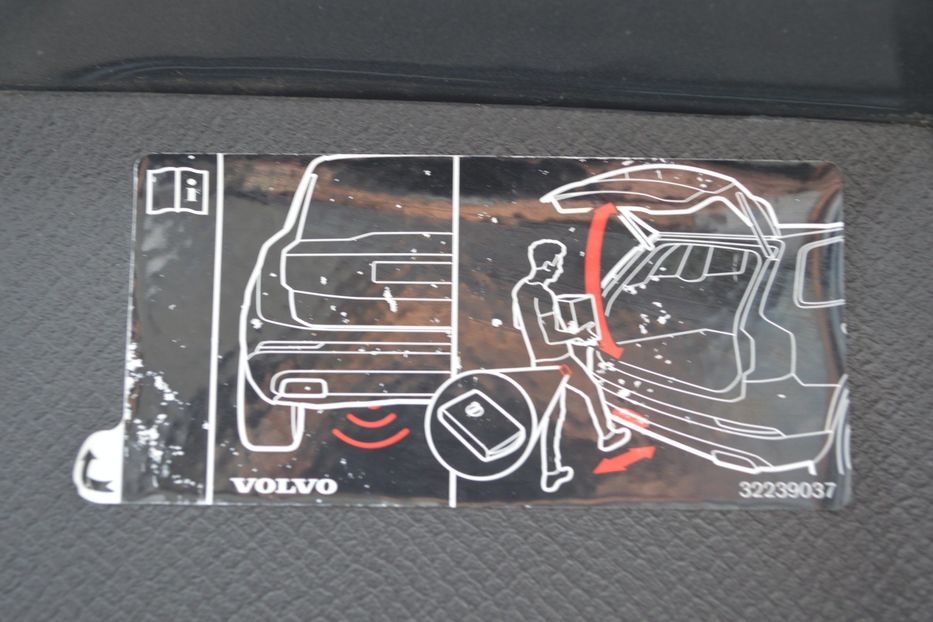 Продам Volvo XC90 2018 года в Одессе